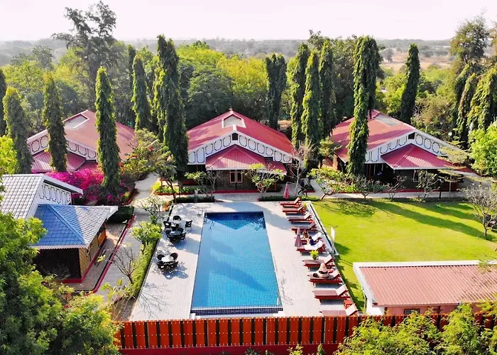 Ruby True Hotel